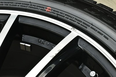 JDM Used Yellow Hat 4-Wheel Set Wheel Set 18x7.0J +48 PCD 114.3 225/60R (No Tires) - 画像 (8)