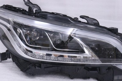 JDM 14-1547 LED ARS220 Crown Right Headlight 3-Eye KOITO 30-452 Black (No Tires) - 画像 (2)