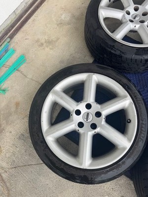 JDM Fairlady Z33 Genuine 18-inch 8J +30 4Book Pickup only No Tires - 画像 (2)