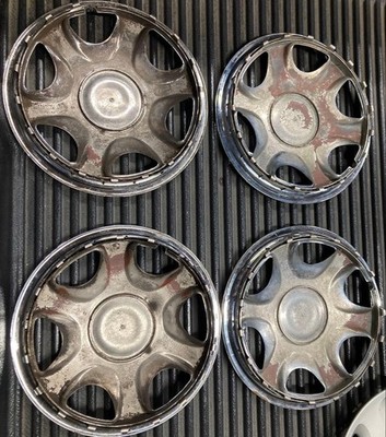 JDM US Toyota Corolla 14-inch genuine wheel caps used (No Tires) - 画像 (6)