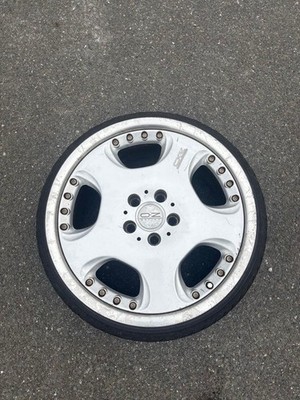 JDM OZ Opera 18-inch wheels with tires 8.5J all around. (No Tires)