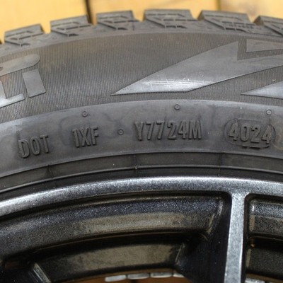 JDM Set of 4 182024 Pirelli 225/50R18 wheels with air pressure sensors No Tires - Image 4