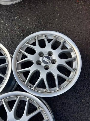JDM Genuine BBS RS771 wheels from Akita 16-inch chrome 6.5J +42 offset No Tires - Image 4