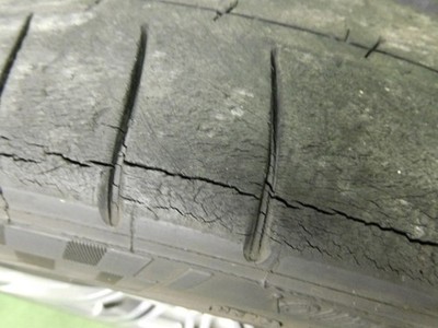 JDM Used Wheels and Tires: 4Book 245/35R19 2013 model 50% tread remain No Tires - Image 9