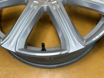 JDM Genuine Volvo V90 20-inch 8.5j +47.5 PCD108 4-Wheel Set Part Numbe No Tires - Image 9