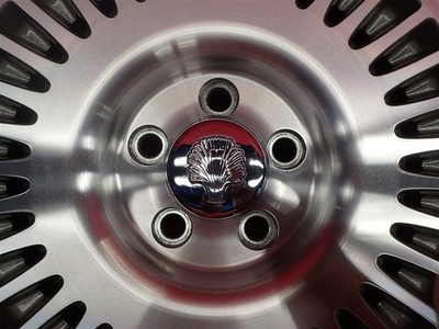 JDM Out of print popular car rare NISSAN Cima Y32 series genuine used (No Tires) - 画像 (9)