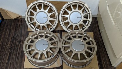 JDM Nissan C33 Laurel Genuine Aluminum Wheels PCD 114.3 4H 6J +40 Gold (No Tires)