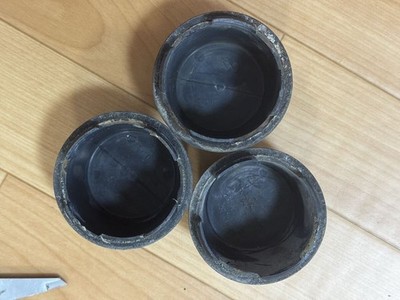 JDM WORK Equip center caps set of 3 sold individually for older cars. No Tires - 画像 (5)