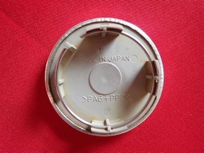 JDM 1 sheet minilight MINI LITE Hello Kitty External Used Wheel Center (No Tires) - 画像 (4)
