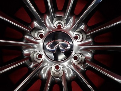 JDM Forging lightweight rare imported car NISSAN US Nissan Infinity QX No Tires - Image 9