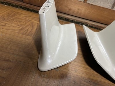 JDM bnr34 gt-r gtr genuine rear spoiler pedestal wing wing stay damage (No Tires) - 画像 (3)