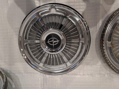 JDM Nissan Cedric old car wheel caps No Tires - Image 7