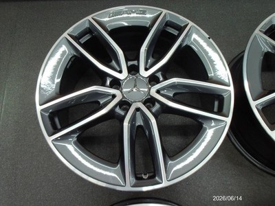 JDM Excellent condition X247 GLB35/H247 GLA35 AMG 5-twin-spoke 8J-19+4 No Tires - Image 5