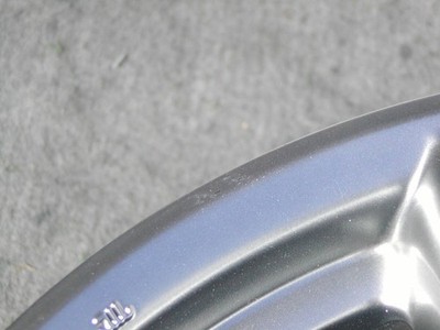 JDM Excellent quality rare Y50 Fuga genuine 8.5J +50 +40 114.3-5H whee No Tires - Image 9