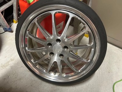JDM Work Gnosis Item HS201 (No Tires)