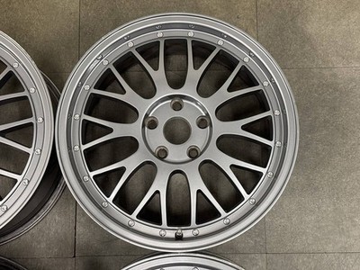 JDM Excellent Condition Mesh type 18in 8J +45 PCD114.3 4Book Lexus GS No Tires - Image 6
