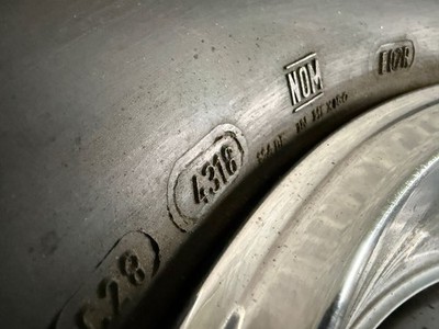 JDM Mopar Magnum wheels 4-book 114.3 bolt pattern 145 holes. Suitable No Tires - Image 8