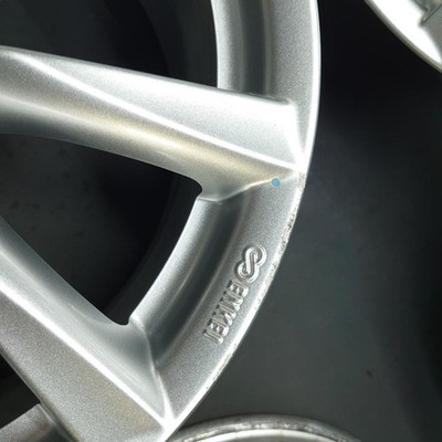 JDM Nissan V36 Skyline Genuine 18x8J 5-hole PCD114.3 4-hole wheels (No Tires) - 画像 (7)