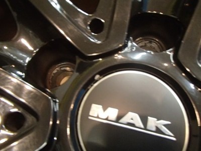 JDM Used 4Book wheels with Pirelli tires MAK FAHR 7.5J 18in IS51 PCD11 No Tires - Image 3