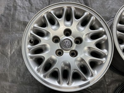 JDM Rare Jaguar XJ308 Genuine 16x7j +33 5-hole PCD120.65 4-Book Set<br No Tires - Image 4
