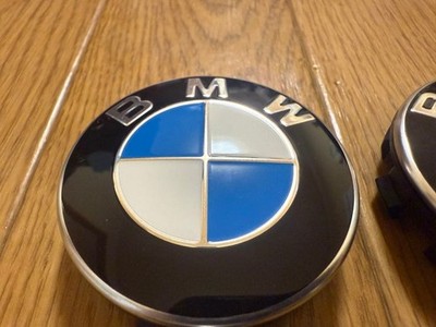 JDM BMW Genuine Wheel Center Caps Set of 4 (No Tires) - 画像 (3)