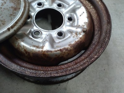 JDM Datsun Truck 520 521 620 Genuine Wheel Set Center Caps Datsun Genu No Tires - Image 2