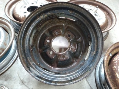 JDM Datsun Truck 520 521 620 Genuine Wheel Set Center Caps Datsun Genu No Tires - Image 6