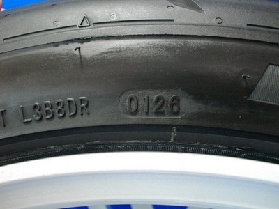 JDM HWORK EMOTION ZR7 18x9.0J +45 5H PCD114.3 SHIBATIRE R23 255/35R18 2 (No Tires) - 画像 (9)