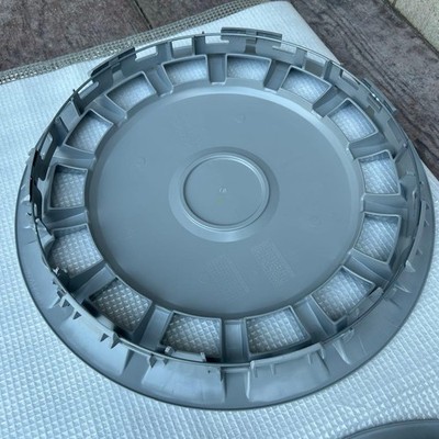 JDM Daihatsu Move Canvas genuine wheel caps 14-inch LA850 (No Tires) - 画像 (9)