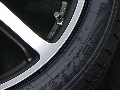 JDM Tires: Toyota Genuine OP RAYS TRD TF2 7.5J+47 PCD114.3-5 Noah Voxy No Tires - Image 7