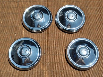 JDM Showa era Stout RK40 hub cap classic car Toyopet rare. No Tires