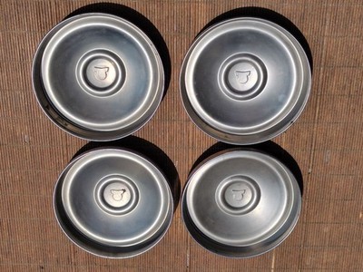 JDM Showa era Stout RK40 hub cap classic car Toyopet rare. No Tires - Image 2