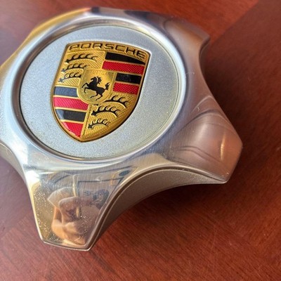 JDM Genuine Porsche wheel center cap aluminum part number 7L5.601.149 No Tires - Image 2