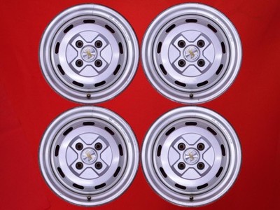 JDM Rare Item 4-Wheel Set Nissan Skyline R30 Genuine Steel Iron Wheels (No Tires)