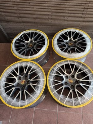 JDM Genuine Porsche Cayenne RS Spyder 21-inch wheels 4-piece set (No Tires)