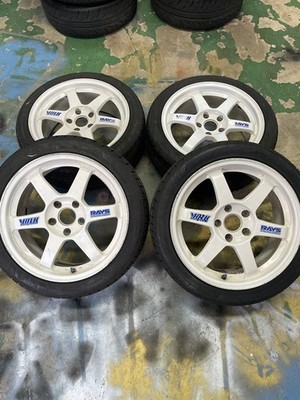 JDM Rays TE37 17x7.5J Offset 40 PCD114.3 5-hole (No Tires)