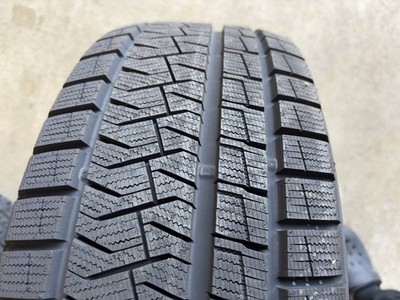 JDM Genuine Pirelli 17-inch tires with run-flats for BMW X1 F48 and X2 No Tires - Image 10