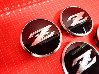 JDM NISSAN Fairlady Z RZ34 North American Nissan Center Cap Z Mark Z L No Tires - Image 3
