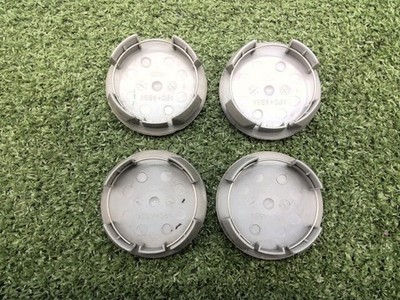 JDM bB CBA-NCP31 Center Cap Scion Z Xbar John 8P8 42602-52080 No Tires - Image 2
