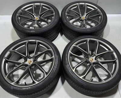 JDM Porsche Macan RS Spider genuine 95B 21 Continental No Tires