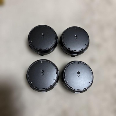 JDM Genuine Mercedes-Benz wheel hub cover A00040009009283 No Tires