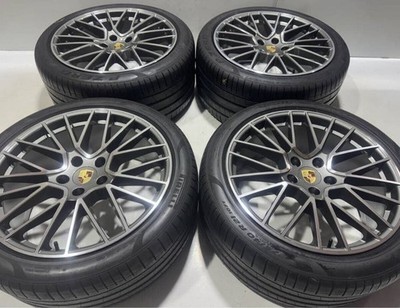 JDM Genuine Porsche Cayenne RS Spyder E3 9Y0 21-inch wheels No Tires