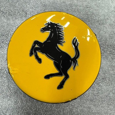 JDM Genuine Ferrari center caps 4-individual used. No Tires - Image 4
