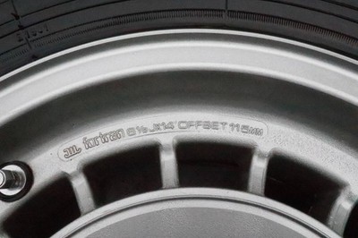 JDM Fortran 14-inch 4-hole wheels classic car wheels. No Tires - Image 6