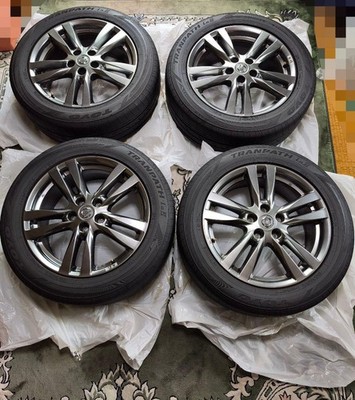 JDM E52 Elgrand Urban Black wheels and tires 4-piece set excellent tre No Tires