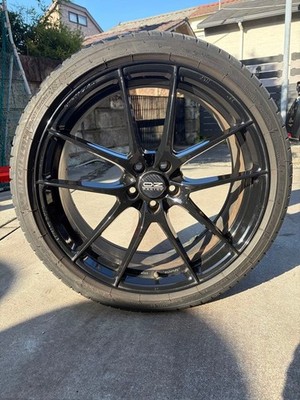 JDM OZ Racing 20-inch wheels and tires 4-book set. No Tires