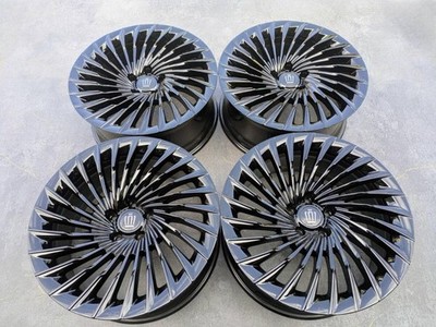 JDM Toyota Crown Sedan Genuine 20 Gloss Black 4-Book Set No Tires