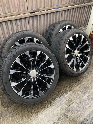 JDM WALD Valdo JARRET 2210J +55 6-hole PCD139.7 Falken 305/40R22 4-pie No Tires