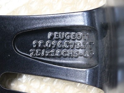 JDM Rare Item Genuine PEUGEOT 5008 7.5J +49 18in PCD108 4Book Part Nu No Tires - Image 10
