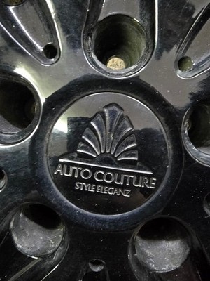 JDM Welcome to the AUTO COUTURE 22-inch tire and wheel 4-Wheel Set (No Tires)